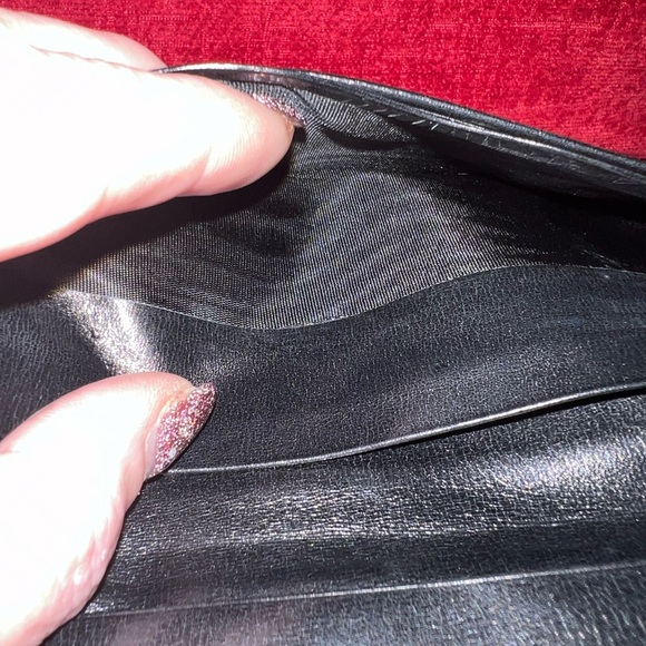 GUCCI AUTHENTIC BLACK CALFSKIN LEATHER UNISEX BIFOLD WITH ID COMPARTMENT. EUC. - Picture 7 of 10